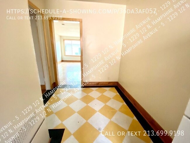 Building Photo - 1229 1/2 N. Hampshire Avenue-5