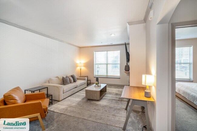 Foto del edificio - 3031 Eden Ave