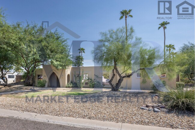 Building Photo - 4Bed/2.5Bath House at 56th/Cactus! $4499 MOVE-IN SPECIAL! Move-In Ready on 04/09/2026!