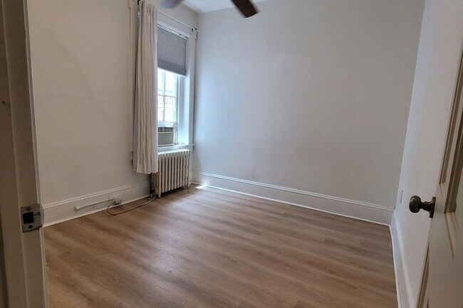 Foto del edificio - 3142 O St NW