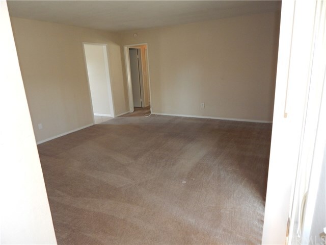 Foto del edificio - 16972 Hoskins Lane