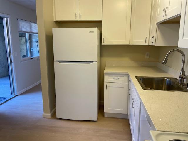 Foto del edificio - 4416 Moorpark Ave