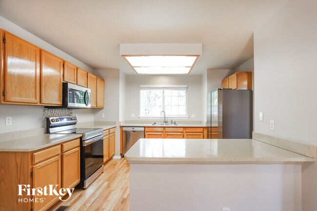 Building Photo - 14834 E Penwood Pl