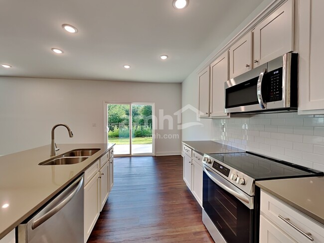 Building Photo - 799 Alcovy Ml Pk