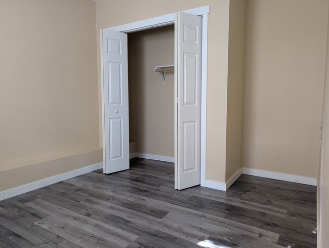 Building Photo - 7894 Hurd St