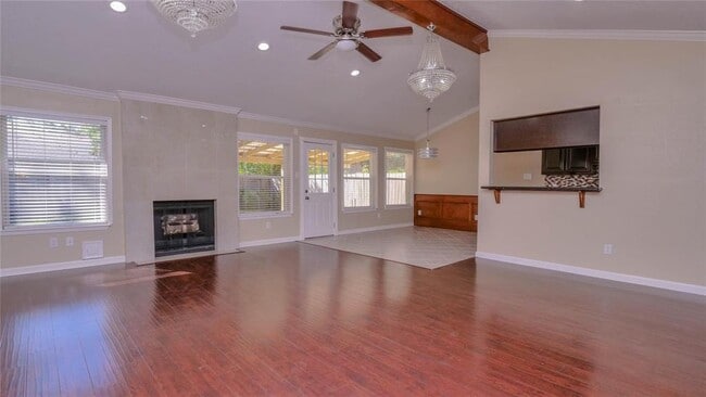 Building Photo - 3018 Wagon Trail Dr
