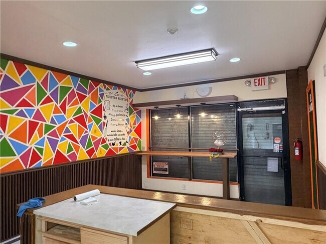 Foto del edificio - 962 Atwells Ave