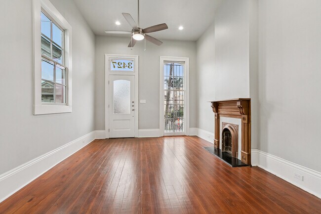 Sala de estar - 3427 Baronne St