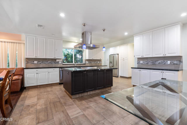 Foto del edificio - 6823 Northford Dr
