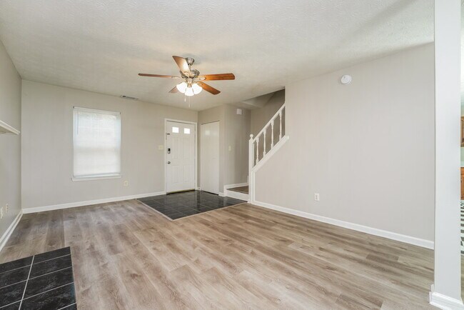 Foto del edificio - 6164 St Christophers Ct