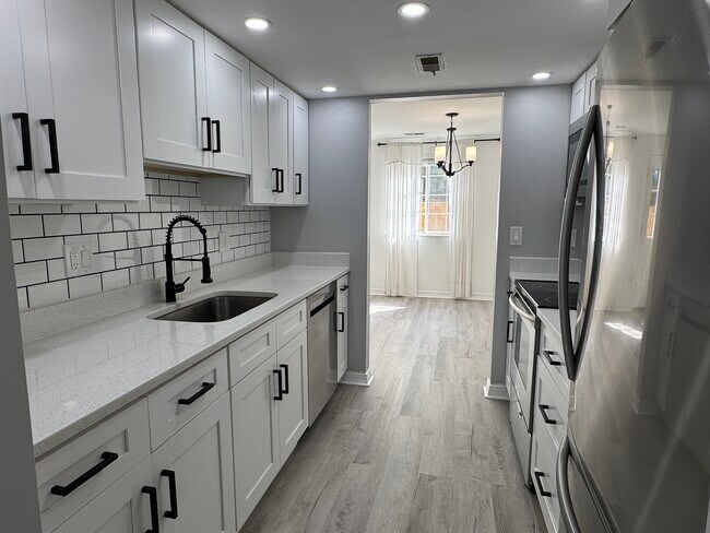 Foto del edificio - 5585 Hecate Ct