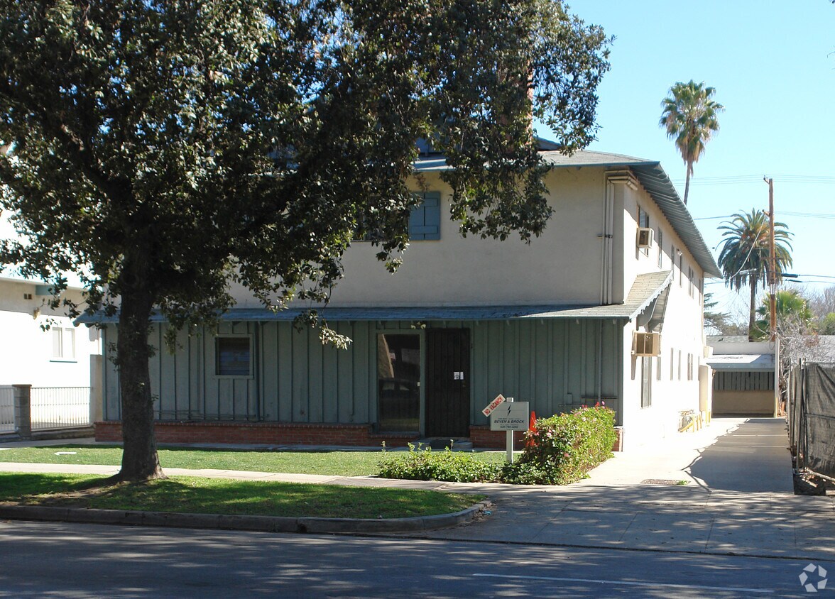 Foto principal - 132 Allen Ave