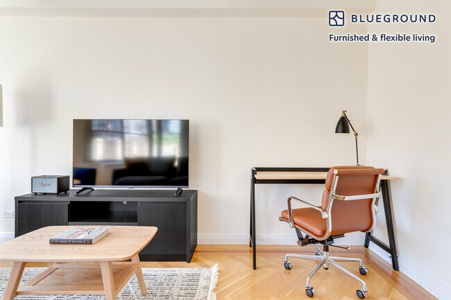 Foto del edificio - 30 Park Ave