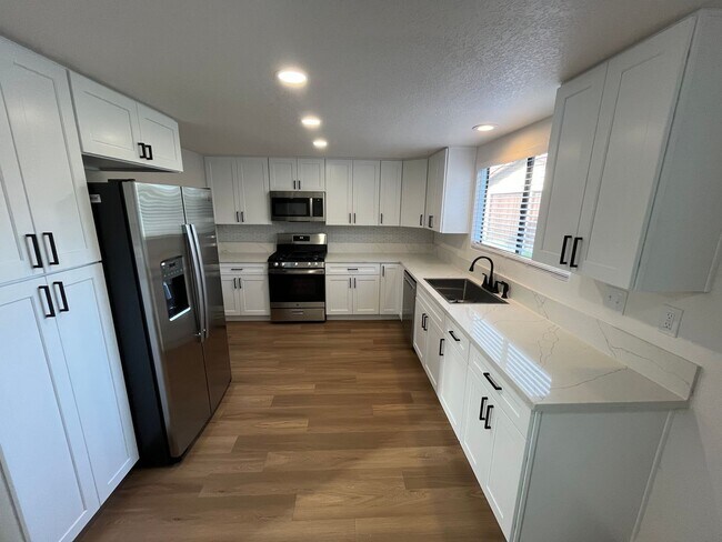 Foto del edificio - 419 Cabo San Lucas Cir