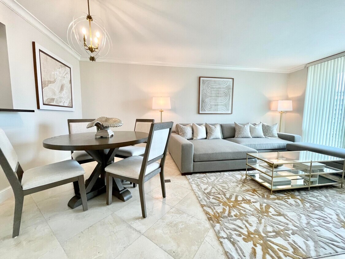 Foto principal - 99 SE Mizner Blvd