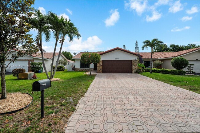 Foto del edificio - 2735 NW 92nd Ave