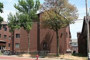 Primary Photo - 308 S Gilbert St