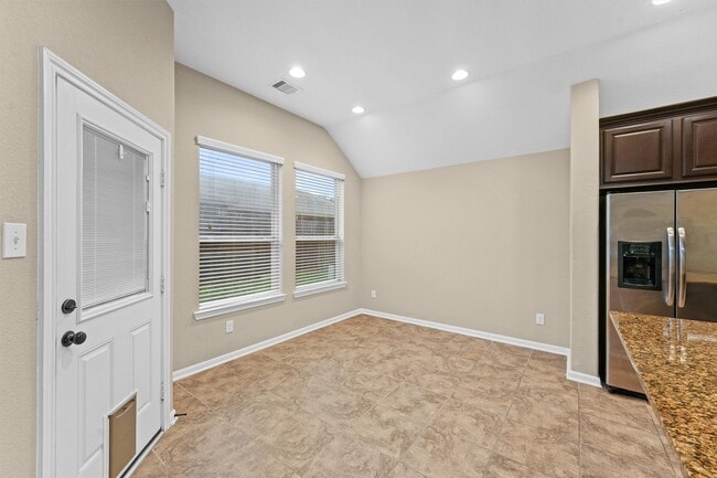 Building Photo - 22403 Pebble Falls Ln