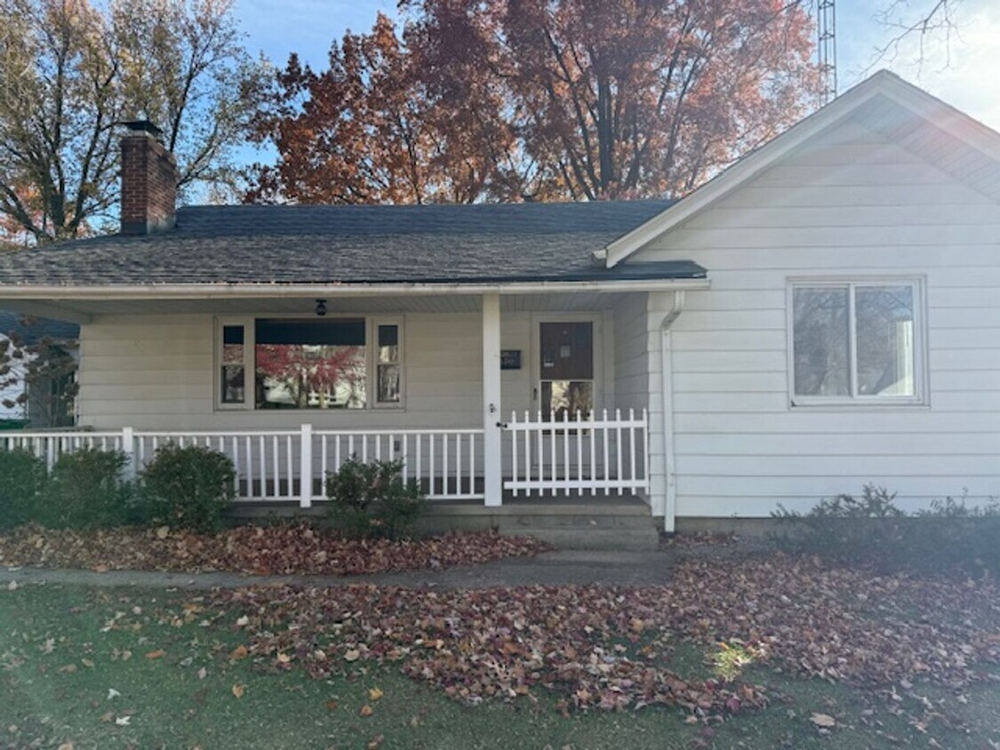 Primary Photo - 559 Hartzler St