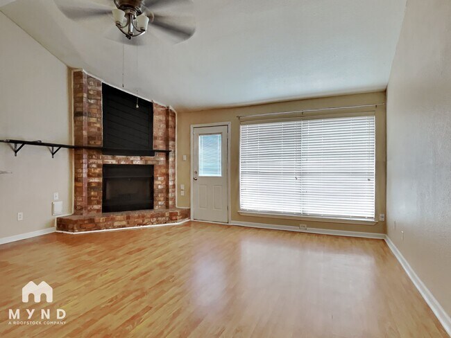 Foto del edificio - 726 Beechbend Dr