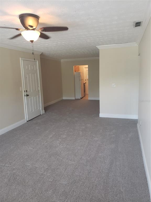 Foto del edificio - 5301 Hansel Ave