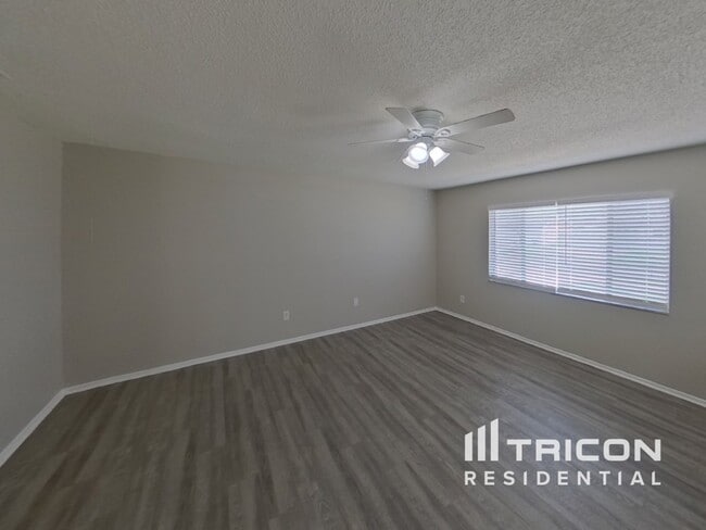 Building Photo - 3717 Coppertree Cir
