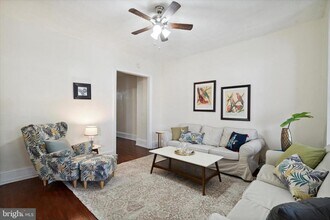 Building Photo - 4628 Sansom St