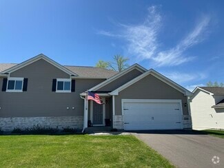 Building Photo - 1038 White Tail Ln