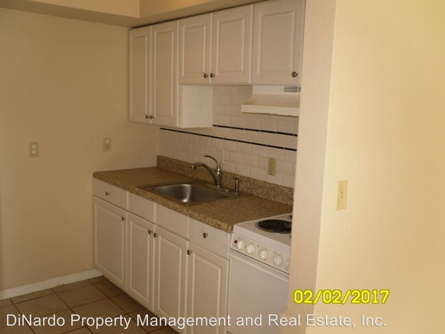 Building Photo - 330 Orange Blossom Dr