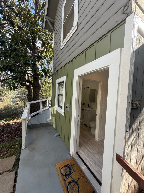 Building Photo - 192 Lubeck Rd