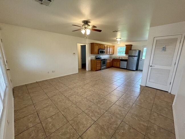 Building Photo - 63020 E 285 Ct