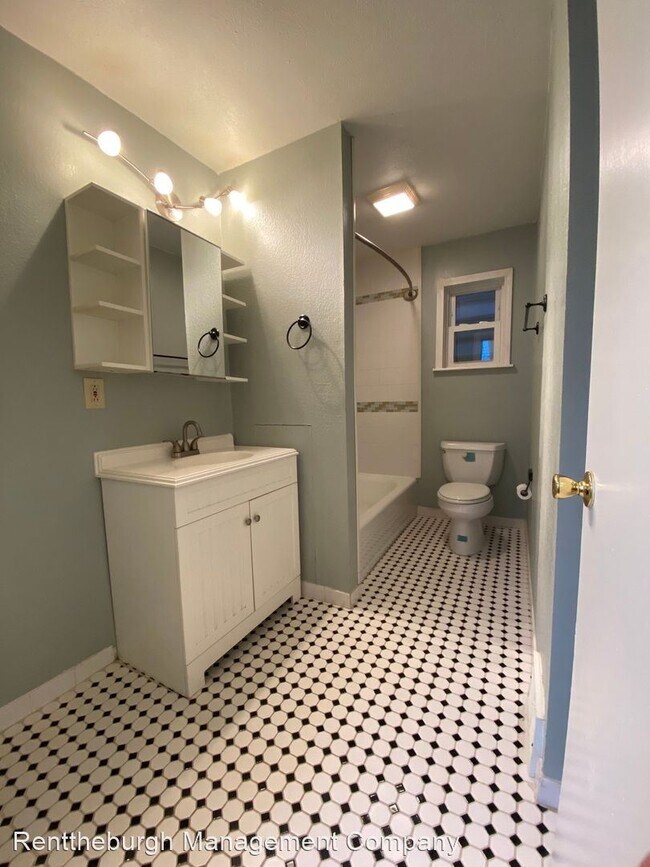 Foto del edificio - 3 br, 2 bath House - 2333 Spring St