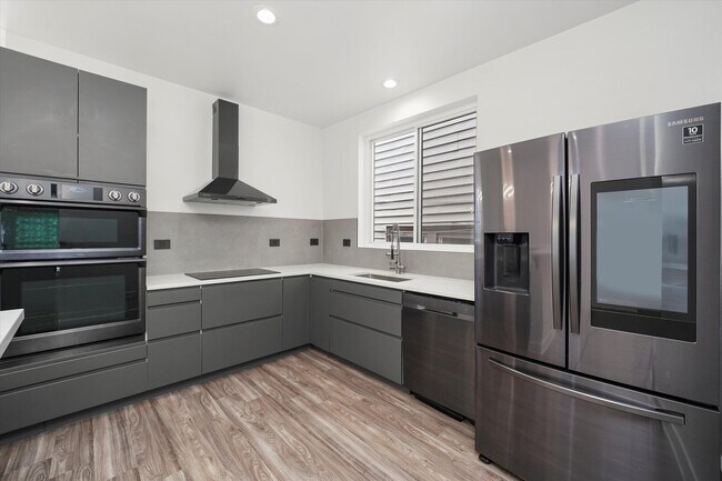 Foto del edificio - 2915 W Lyndale St