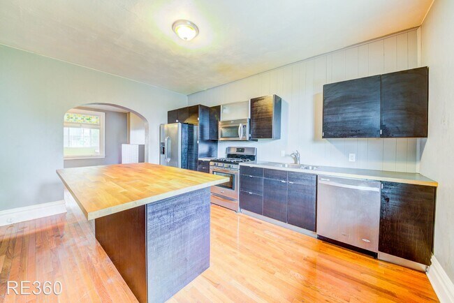 Building Photo - 3 br, 2 bath House - 103 Harwood St Mt Was...