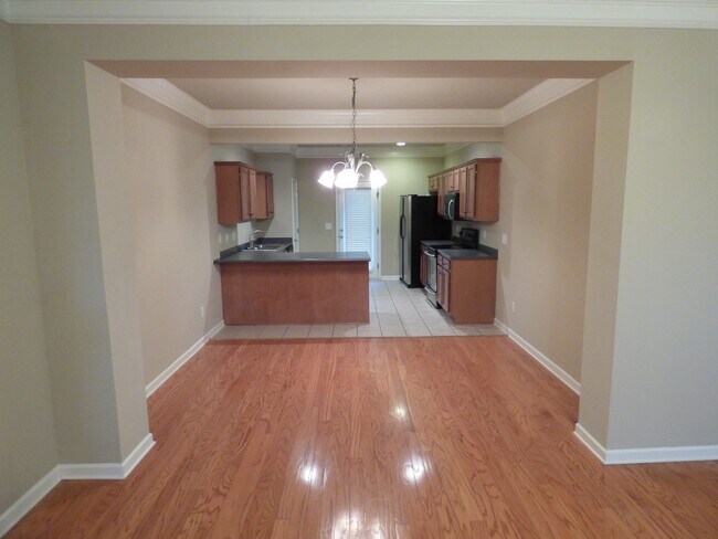 Foto del edificio - 2205 Acton Park Cir