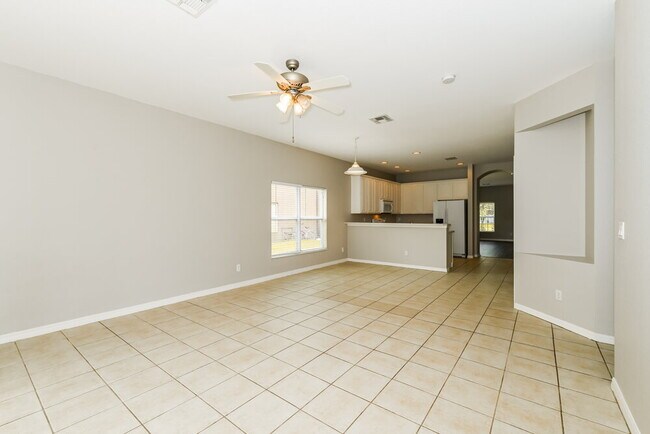 Foto del edificio - 11486 Lake Cypress Loop