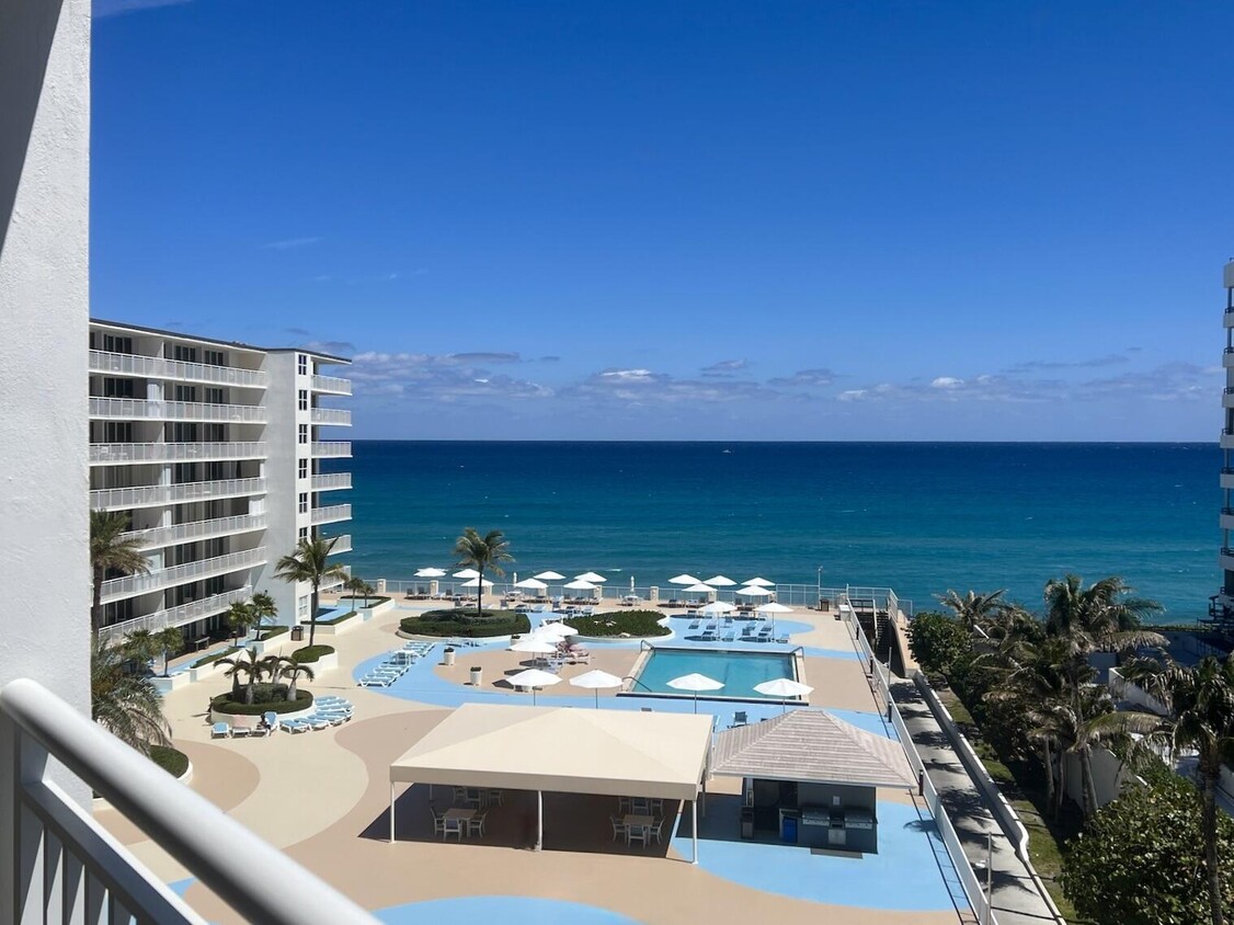Primary Photo - 3546 S Ocean Blvd