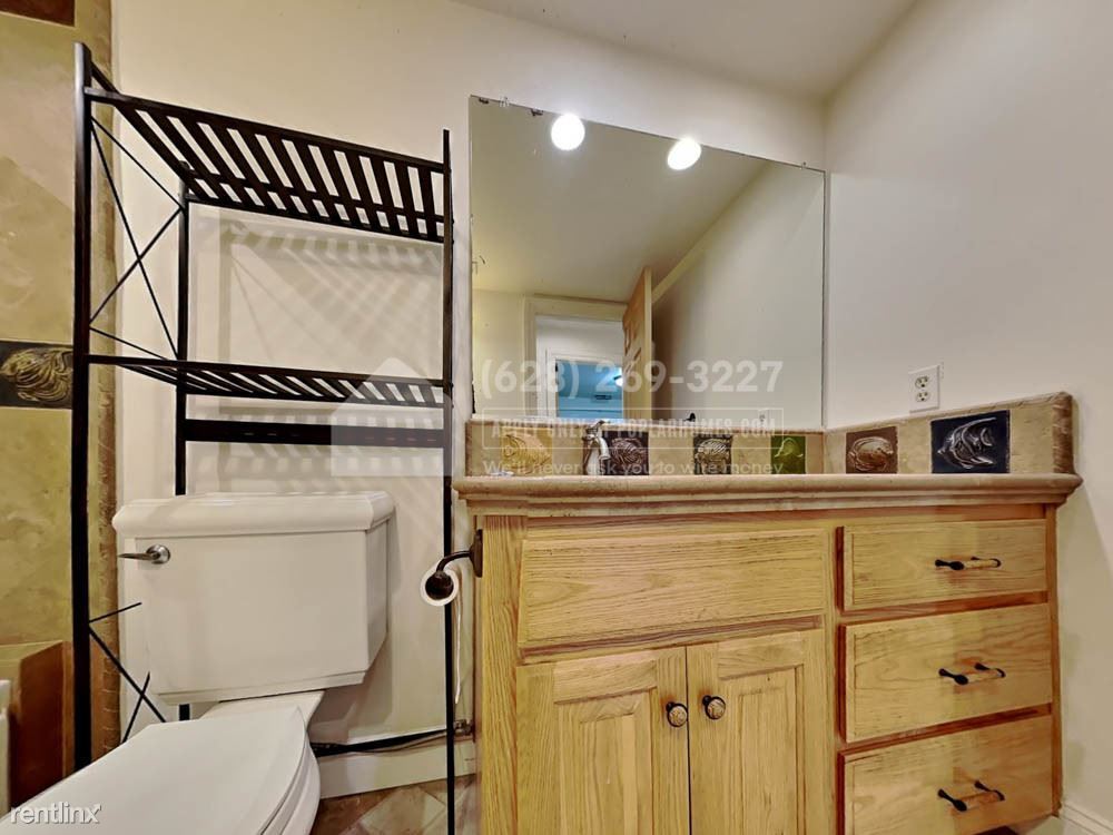 Building Photo - 3 br, 2.5 bath House - 7850 Hill Road -