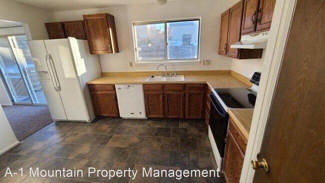 Building Photo - 3 br, 2 bath House - 2837 Deliverance Drive