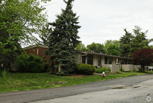 Building Photo - Clearwater Apartments