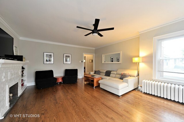 Foto del edificio - 3851 N Kildare Ave