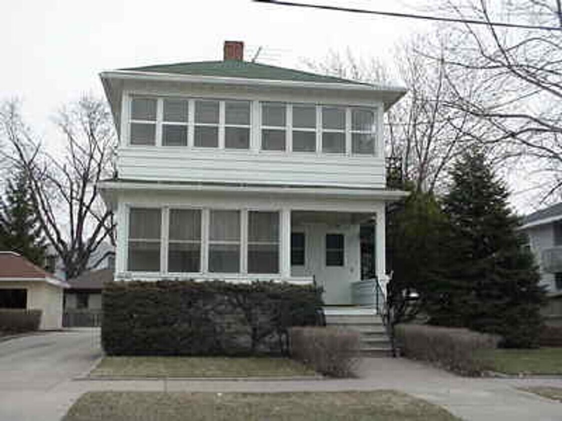 Foto principal - Elmwood, 1014