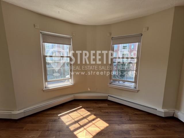 Building Photo - 1 bedroom in Boston MA 02130
