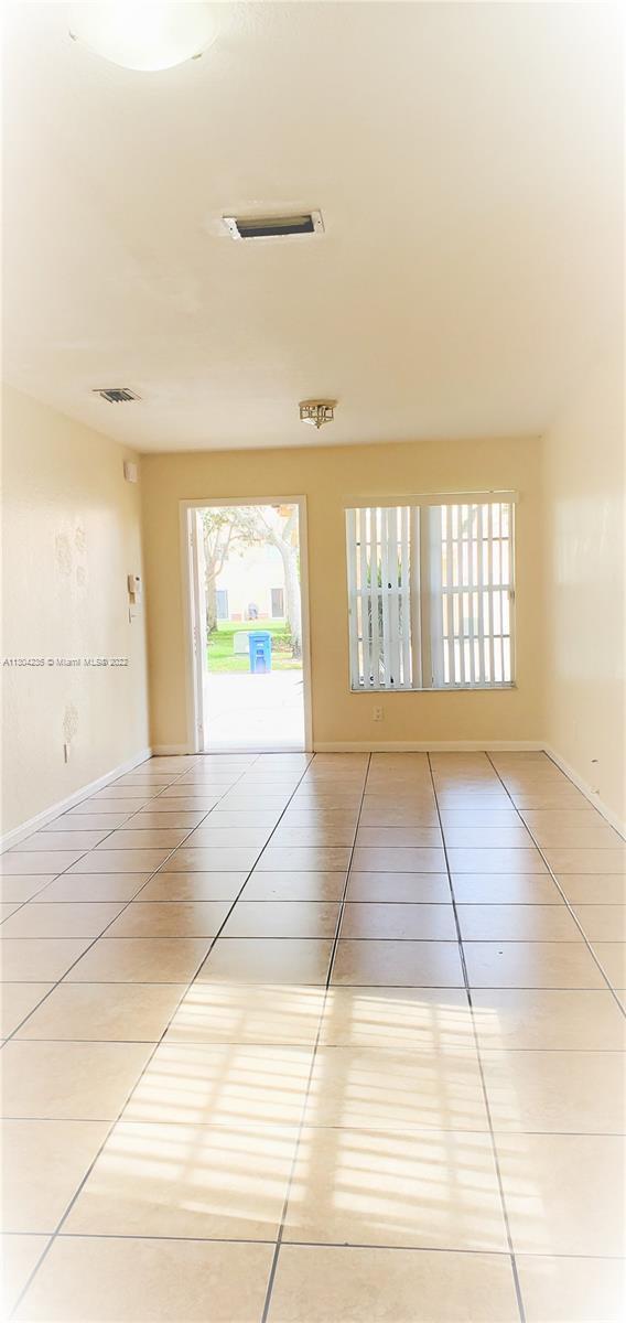 Building Photo - 2250 SW 87th Way