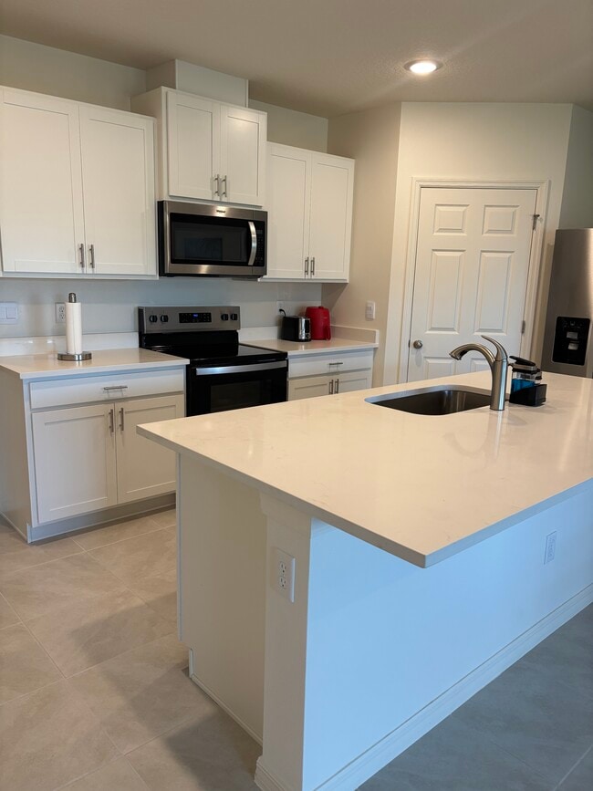 Kitchen 1 - 1115 Valley View Ave