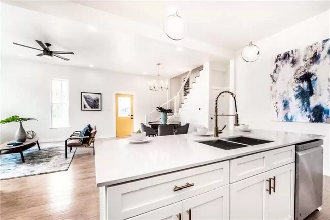 Foto del edificio - 918 S State Ave