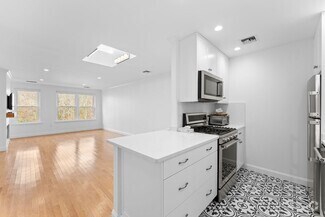 Building Photo - 97 Anderer Ln