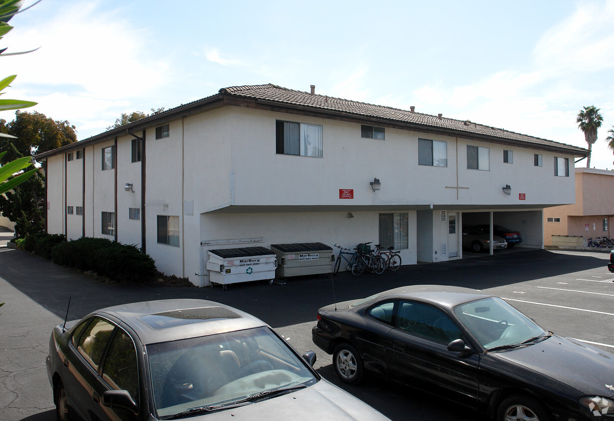Building Photo - Kastalia Apartments