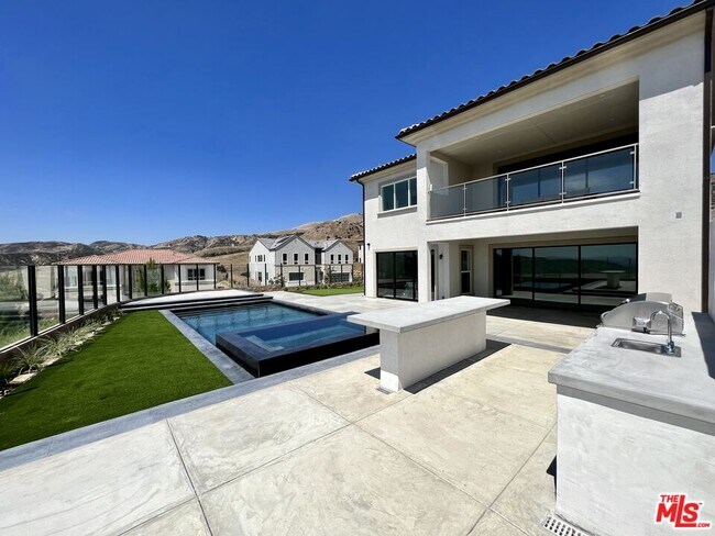 Foto del edificio - 20758 Deer Grass Ct