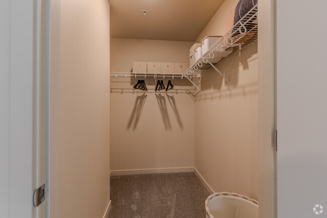 2BR, 2BA - 1034 - Primary Bedroom - Fox Ridge Apartments